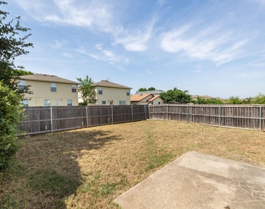 190 Quarter Ave - Photo Thumbnail 19