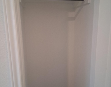 2121 Golden Grain Ln - Photo Thumbnail 16