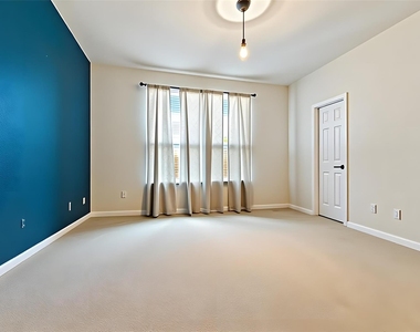 104 Quarryman Dr - Photo Thumbnail 15