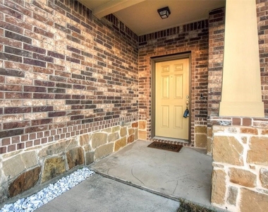 7993 Arezzo Dr - Photo Thumbnail 2