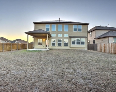 7993 Arezzo Dr - Photo Thumbnail 29