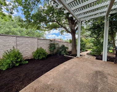 31 Lost Meadow Trl - Photo Thumbnail 27