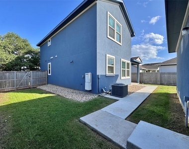 2913 Birch Park Path - Photo Thumbnail 33