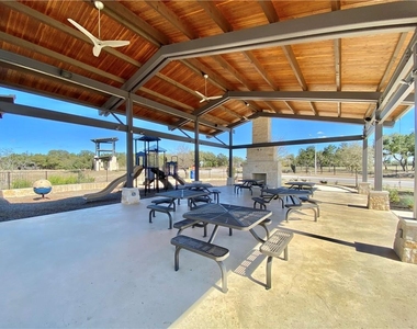 2913 Birch Park Path - Photo Thumbnail 29
