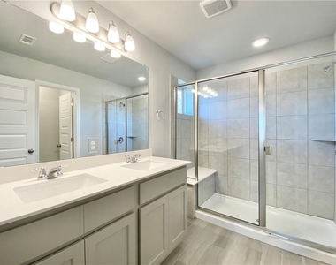 2913 Birch Park Path - Photo Thumbnail 22