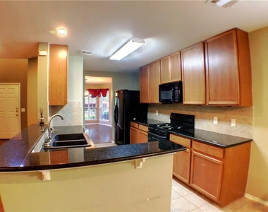 2308 Paradise Ridge Dr - Photo Thumbnail 5