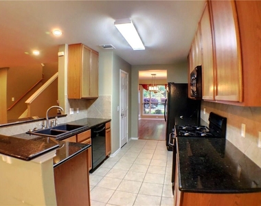 2308 Paradise Ridge Dr - Photo Thumbnail 4