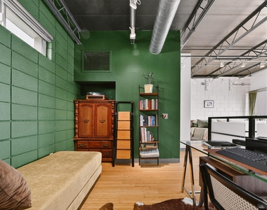 4801 S Congress Ave - Photo Thumbnail 14