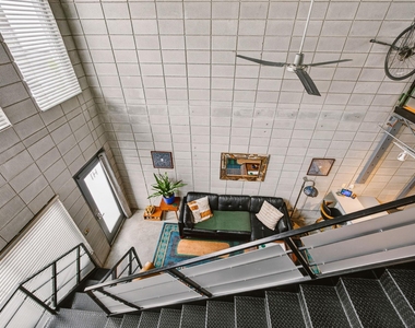 4801 S Congress Ave - Photo Thumbnail 22