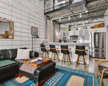 4801 S Congress Ave - Photo Thumbnail 6