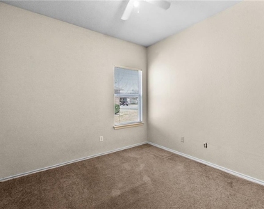 603 Wiley St - Photo Thumbnail 9