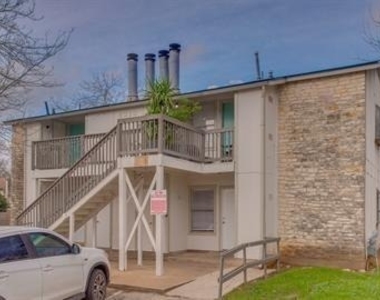 2310 Rachael Ct - Photo Thumbnail 1