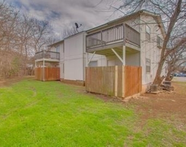 2310 Rachael Ct - Photo Thumbnail 13