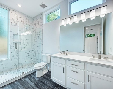 6111 Begonia Cir - Photo Thumbnail 13