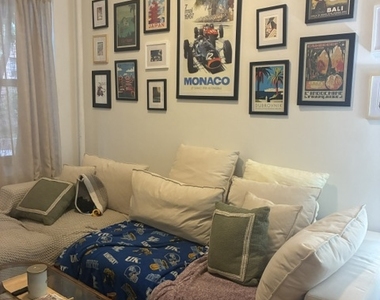 230 East 87th Street - Photo Thumbnail 1