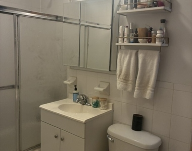 230 East 87th Street - Photo Thumbnail 5