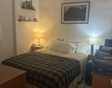 230 East 87th Street - Photo Thumbnail 4