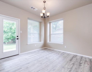 1501 Sweet Leaf Ln - Photo Thumbnail 13