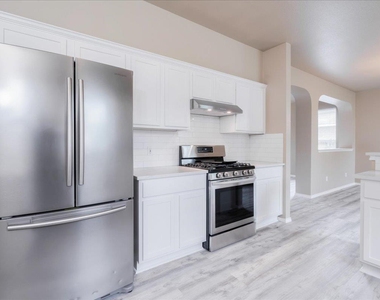 1501 Sweet Leaf Ln - Photo Thumbnail 11