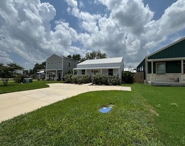 225 Western Ave - Photo Thumbnail 1