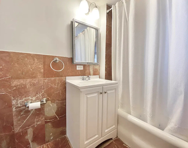 328 East 43rd Street - Photo Thumbnail 18