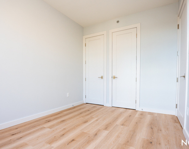 68 Gold St 11201 - Photo Thumbnail 11