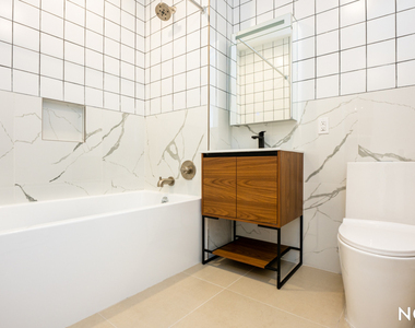 68 Gold St 11201 - Photo Thumbnail 13