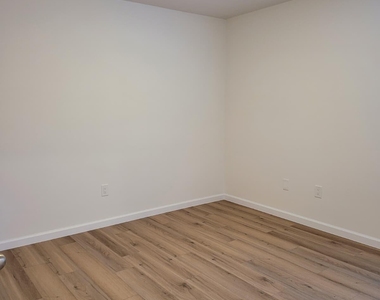 108 Findhorn Court - Photo Thumbnail 34
