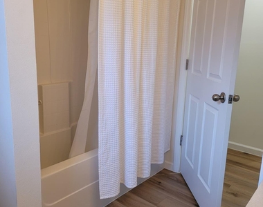 108 Findhorn Court - Photo Thumbnail 36