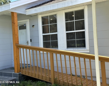 6660 Oriole Avenue - Photo Thumbnail 1