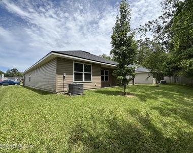 8112 Helmsley Boulevard - Photo Thumbnail 1