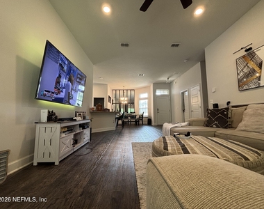 8112 Helmsley Boulevard - Photo Thumbnail 8