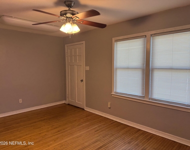 301 Flagler Boulevard - Photo Thumbnail 15