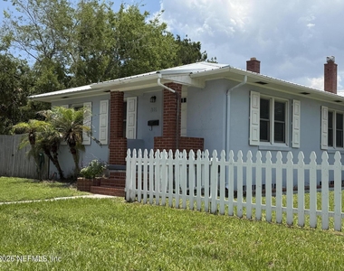301 Flagler Boulevard - Photo Thumbnail 22