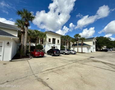109 Laurel Wood Way - Photo Thumbnail 2