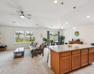 2635 Windsor Lakes Way - Photo Thumbnail 11