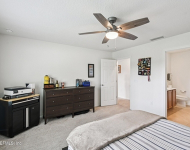 2635 Windsor Lakes Way - Photo Thumbnail 20