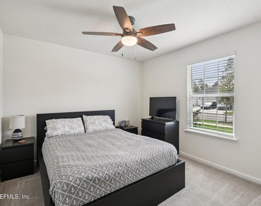 2635 Windsor Lakes Way - Photo Thumbnail 24