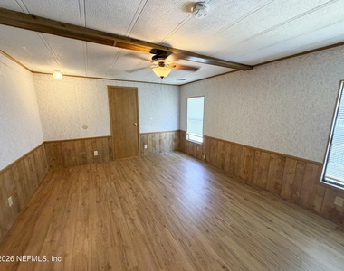7633 Plumwood Drive - Photo Thumbnail 5