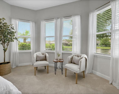102 Seabrook Drive - Photo Thumbnail 30