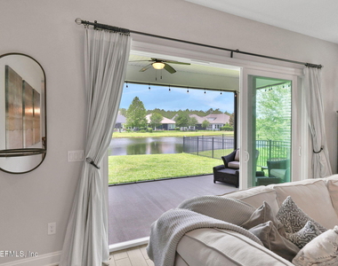 102 Seabrook Drive - Photo Thumbnail 26