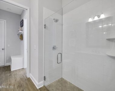 102 Seabrook Drive - Photo Thumbnail 54