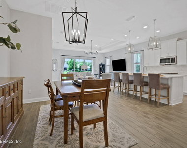 102 Seabrook Drive - Photo Thumbnail 8