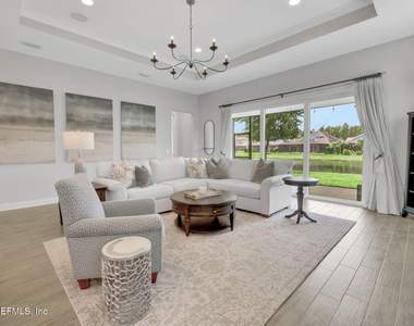 102 Seabrook Drive - Photo Thumbnail 16