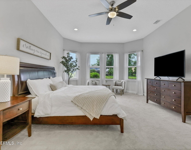 102 Seabrook Drive - Photo Thumbnail 31