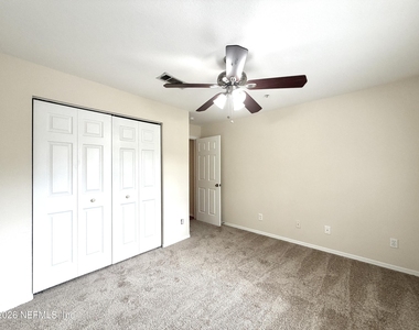 13810 Sutton Park Drive - Photo Thumbnail 20
