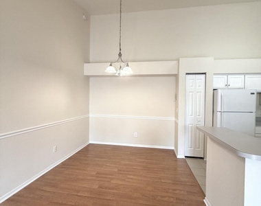 13810 Sutton Park Drive - Photo Thumbnail 9