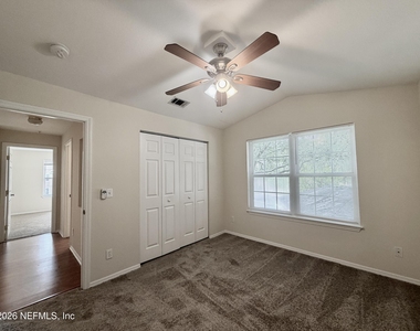 13810 Sutton Park Drive - Photo Thumbnail 25