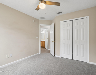 11242 Panther Creek Parkway - Photo Thumbnail 26