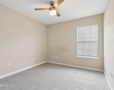 11242 Panther Creek Parkway - Photo Thumbnail 25